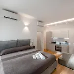 Duomo And Navigli - Cozy And Quiet With Park View *